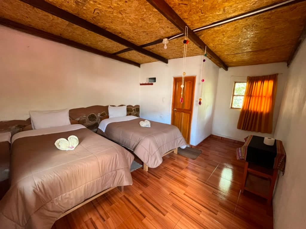 Double room with twin beds